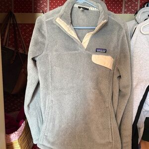 Women’s Patagonia Pullover